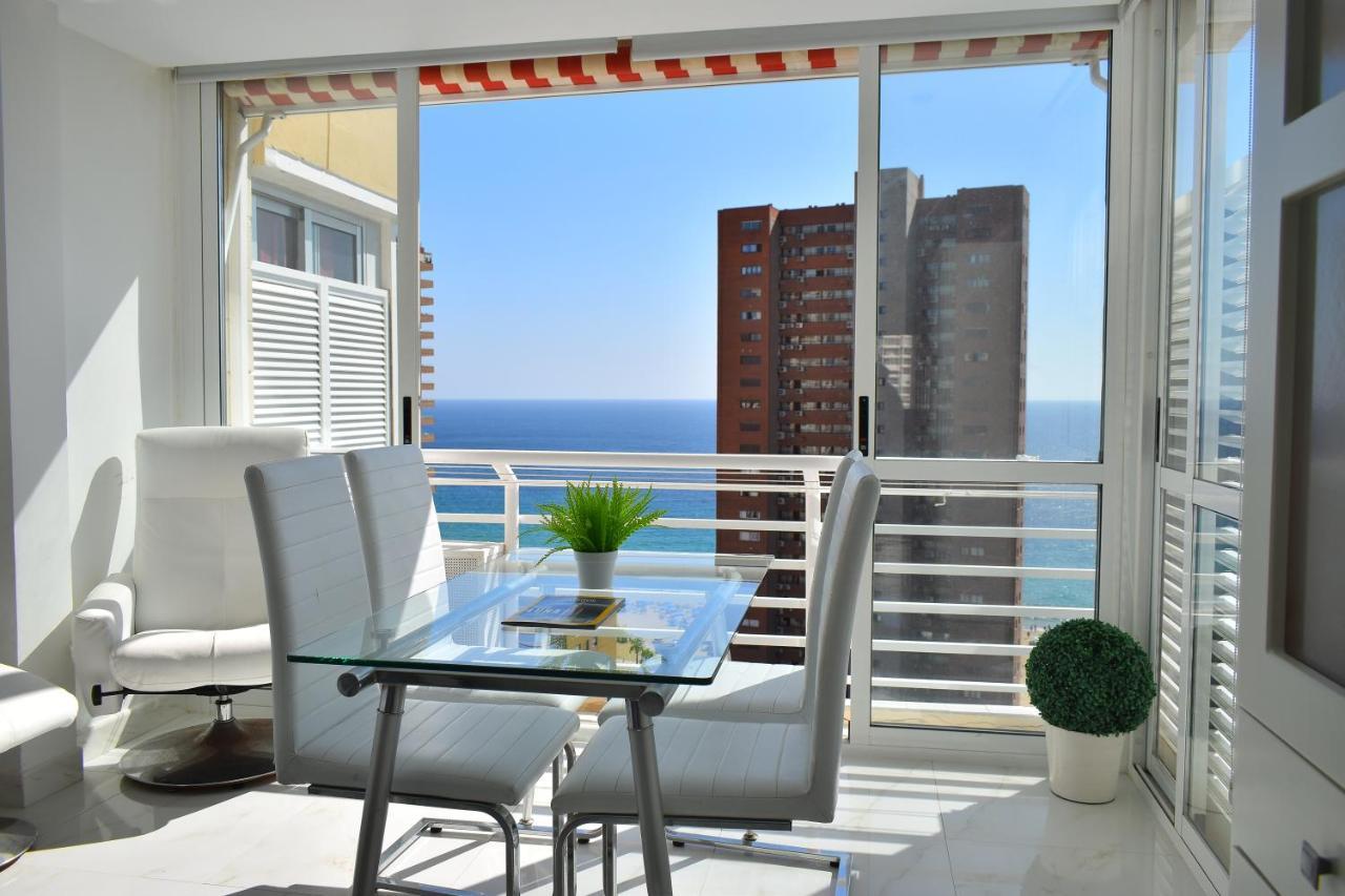 Los Caballos Vip Playa Levante Benidorm Kültér fotó