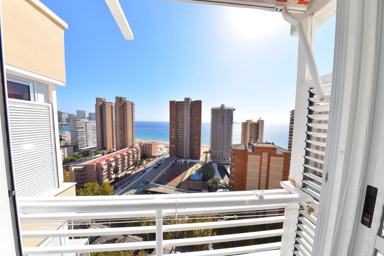 Los Caballos Vip Playa Levante Benidorm Kültér fotó