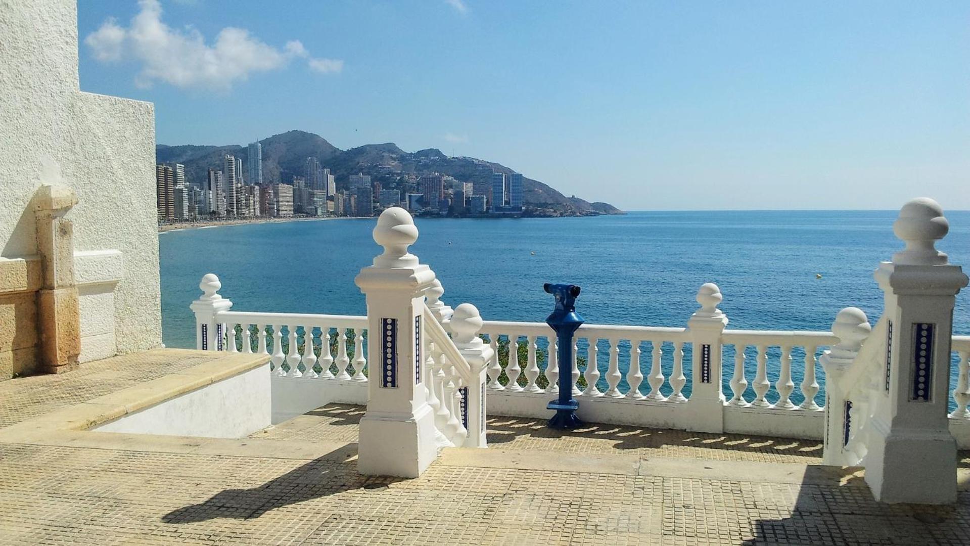 Los Caballos Vip Playa Levante Benidorm Kültér fotó